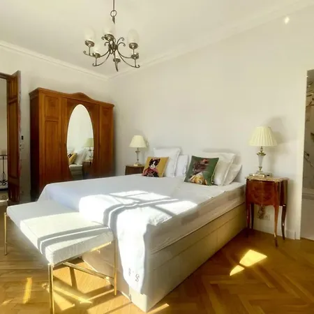 Holiday home Cezanne In The Heart Of Aix En Provence Aix-en-Provence